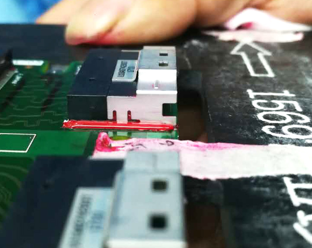 紅膠類(lèi)粘合劑解決方案